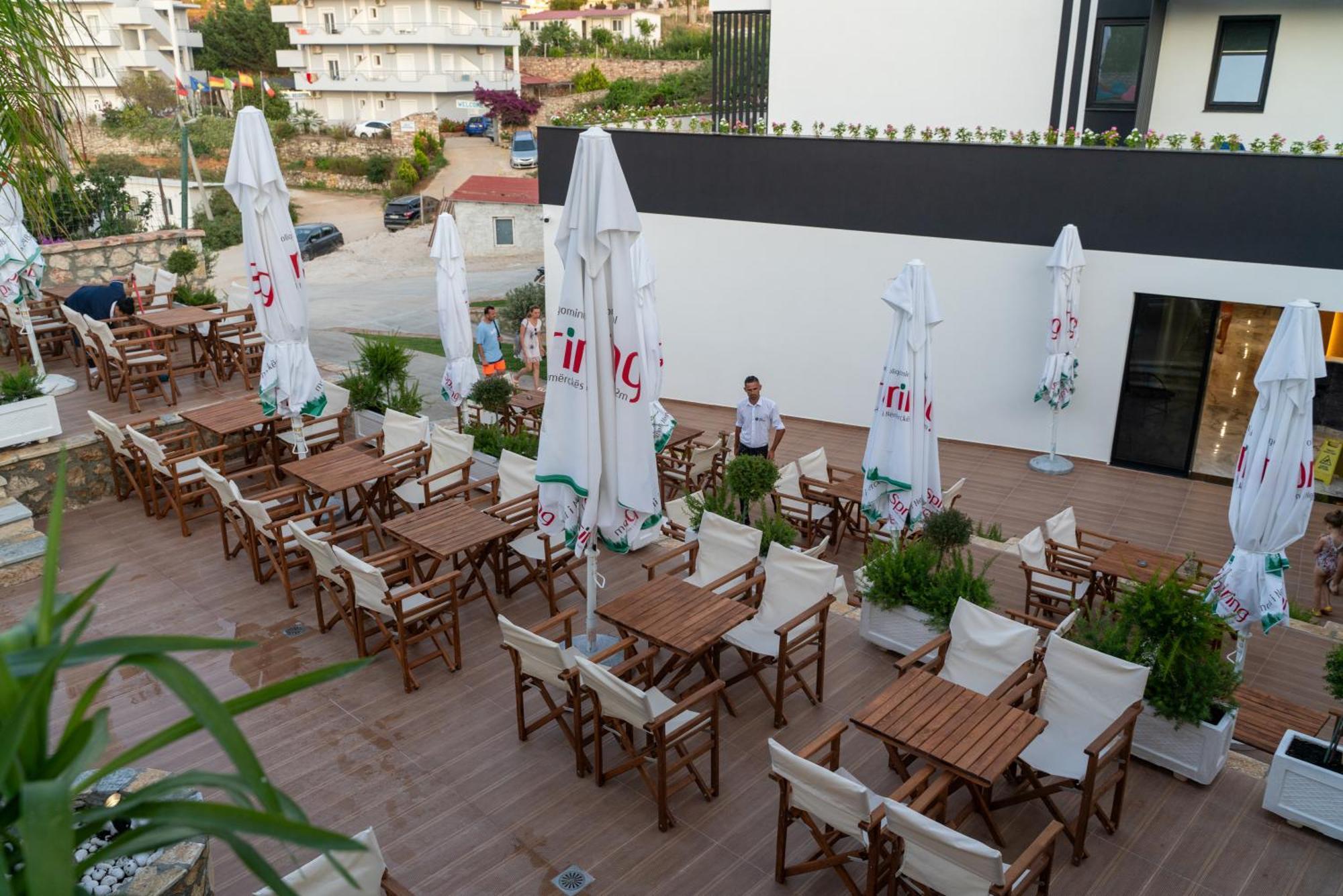 Hotel Memaj Ksamil Luaran gambar